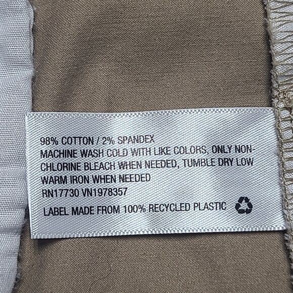 A New Day Womens Chino Pants 4 Khaki Wide Leg Stretch Slacks Office Work - Picture 7 of 11